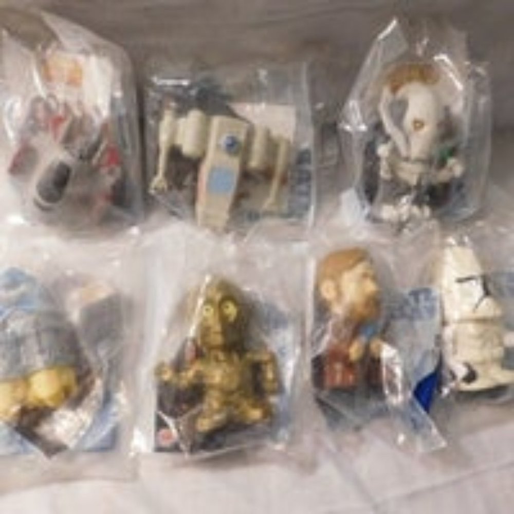 Star Wars Burger King Toys Revenge of the Sith Lot of 7 New Sealed